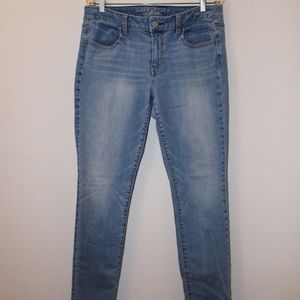 American Eagle Light-wash Jeggings